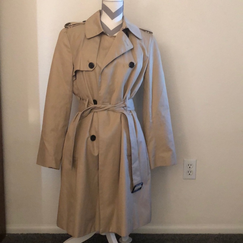 Classic Banana Republic Trench Coat
